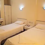 Otel Ozlem 2 *