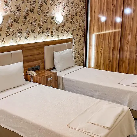 Ozlem 2 Hotel *