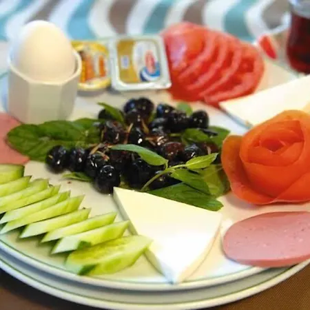 Ozlem 2 Hotel